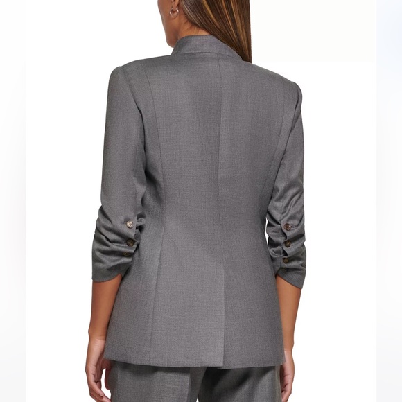 Calvin Klein Petite Ruched-Sleeve One-Button Blazer size 2P - Picture 2 of 8